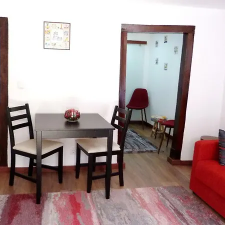 Apartman Embaixador, 70